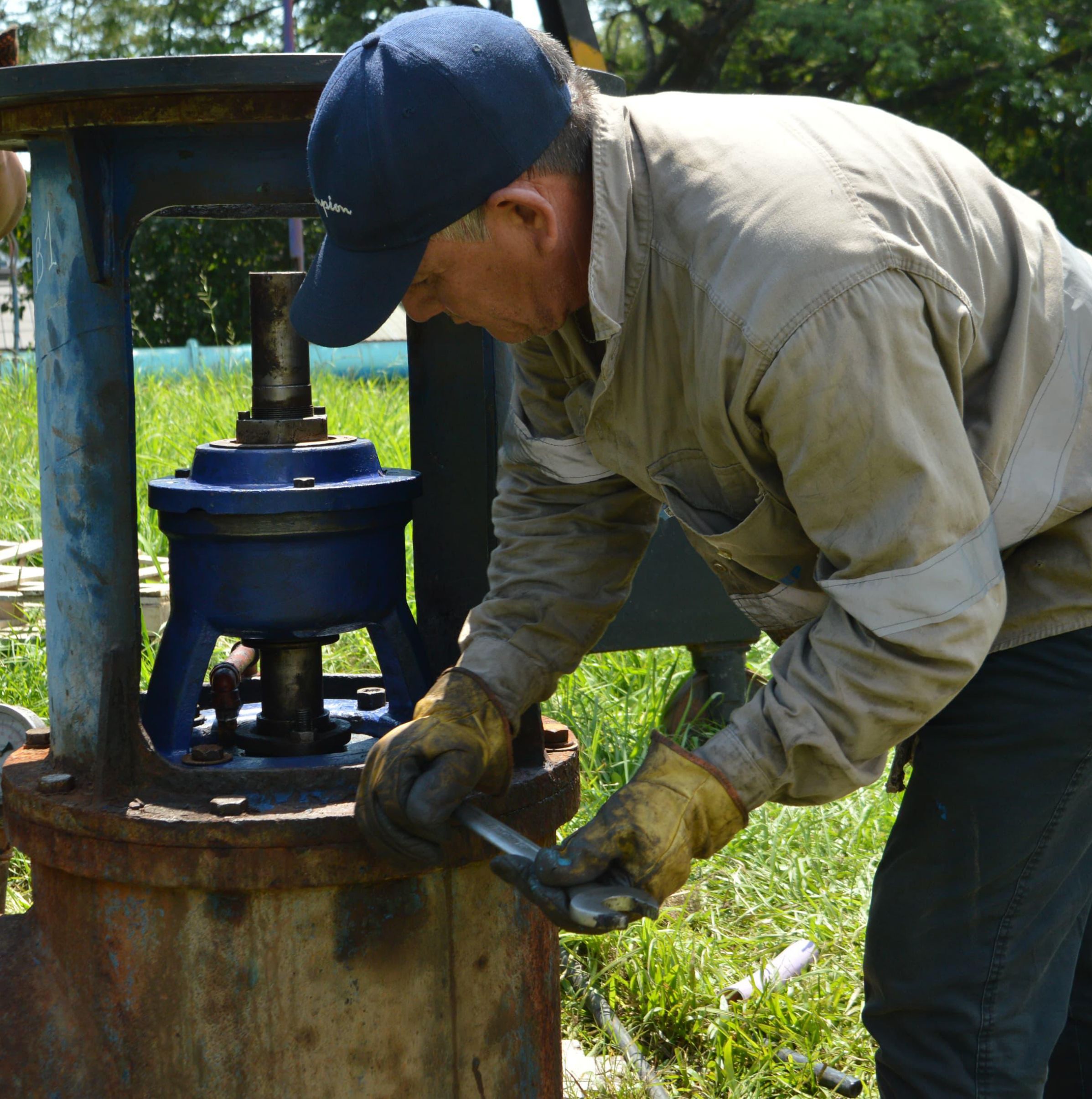 SAMEEP REALIZÓ TAREAS DE MANTENIMIENTO EN LAS CISTERNAS DE VILLA MONONA Y SUR PARA MEJORAR EL SERVICIO DE AGUA POTABLE