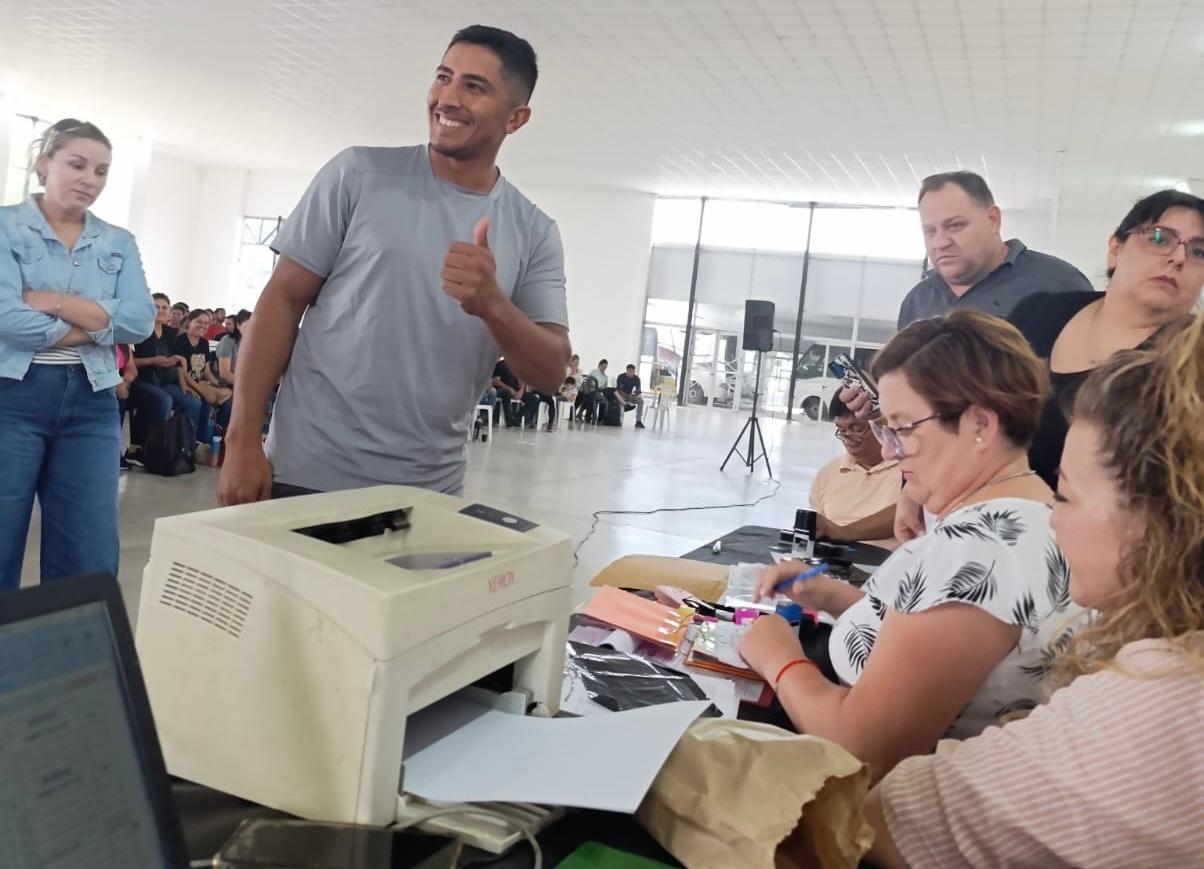 LA EDUCACIÓN CHAQUEÑA INICIA EL 2025 CON MÁS DE 2000 NUEVOS DOCENTES TITULARES