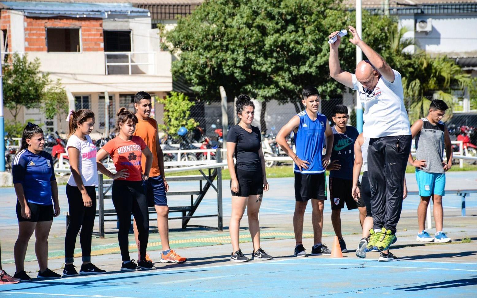 CLASES GRATUITAS: INGRESO A LAS FUERZAS Y PROFESORADO DE EDUCACION FÍSICA