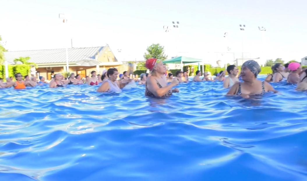 MUESTRA DE ACTIVIDADES ACUÁTICAS Y UN CIERRE CON AQUAGYM, LA PROPUESTA EN DEPORTES