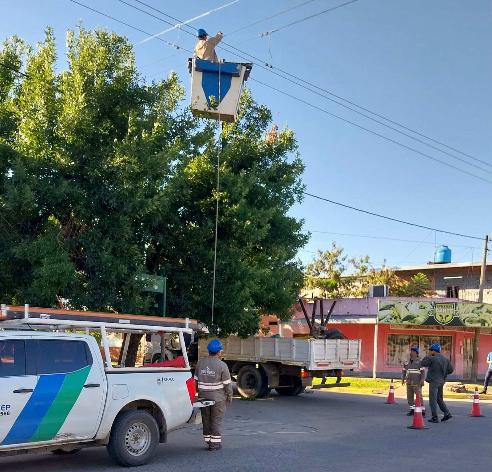 SECHEEP FORTALECE LA INFRAESTRUCTURA ELÉCTRICA EN ZONAS RURALES Y URBANAS