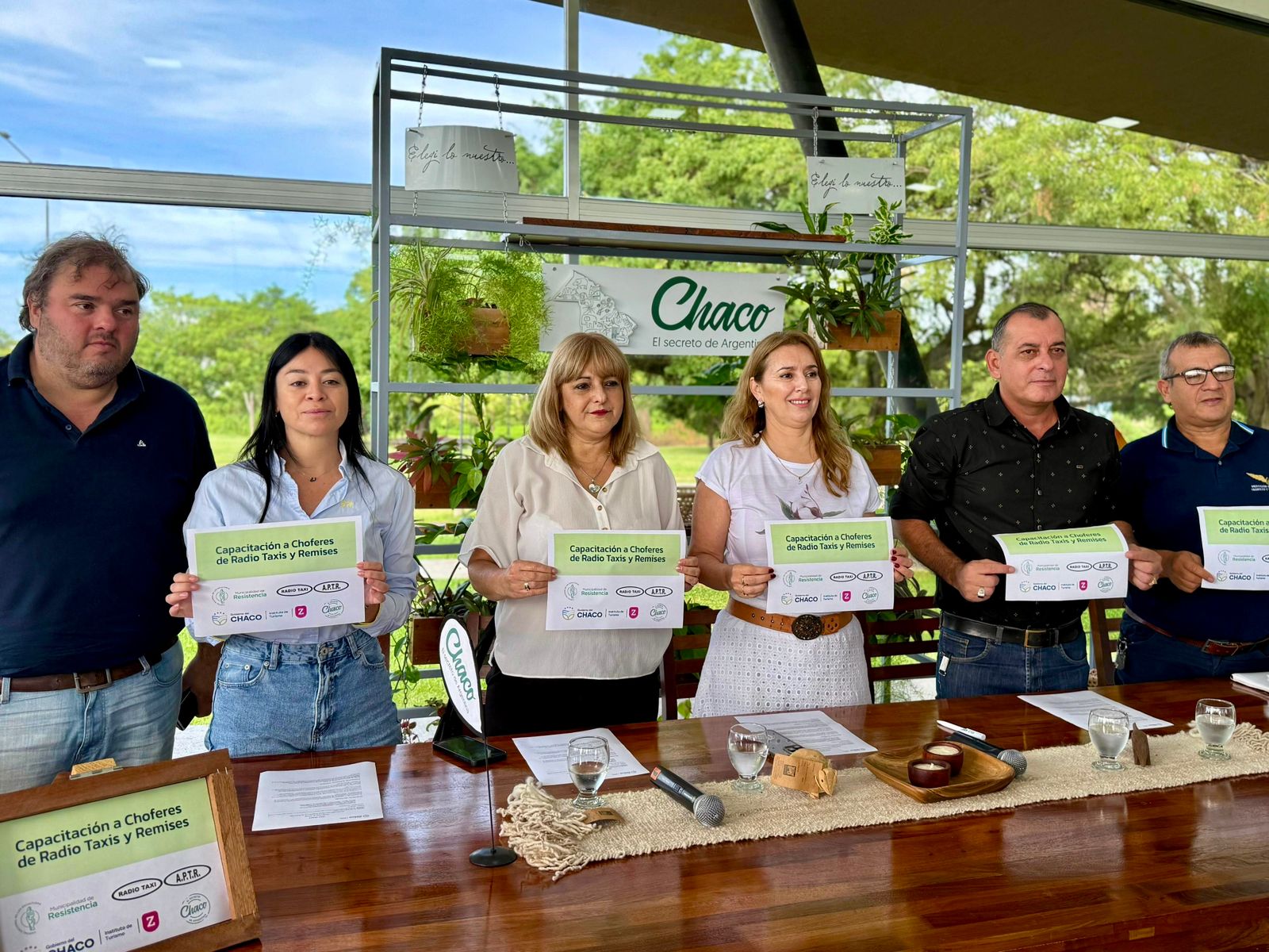 RUMBO A LA BIENAL 2026: CAPACITARÁN A TAXISTAS Y REMISEROS COMO “ANFITRIONES TURÍSTICOS” EN RESISTENCIA