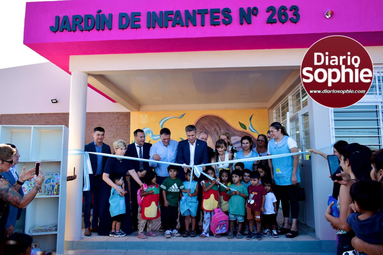 INICIO DEL CICLO LECTIVO DE NIVEL INICIAL: EL GOBERNADOR ZDERO  INAUGURÓ UN NUEVO JARDÍN DE INFANTES EN CORZUELA