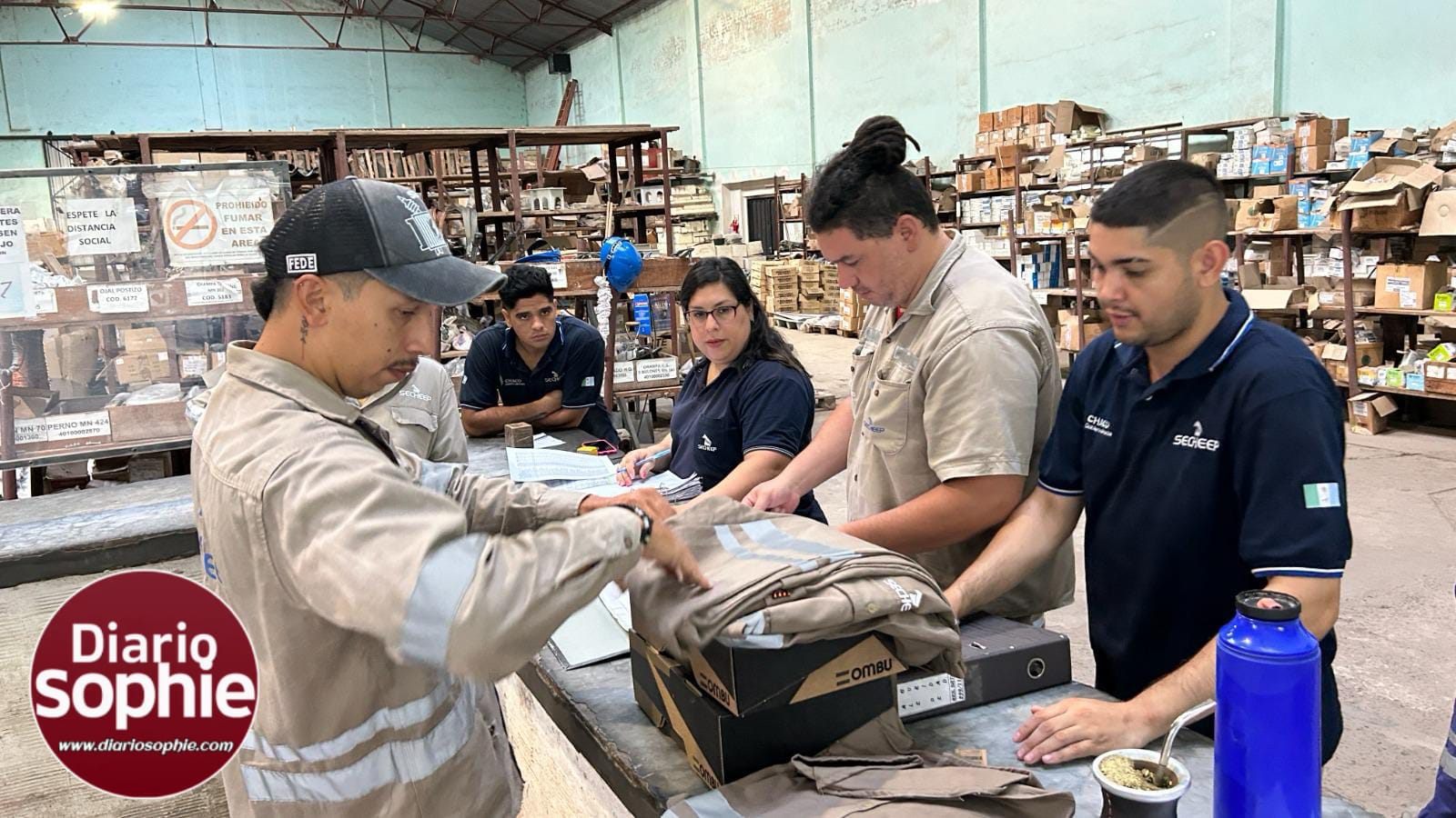 SECHEEP ENTREGÓ ROPA DE TRABAJO A PERSONAL OPERATIVO DEL ÁREA METROPOLITANA