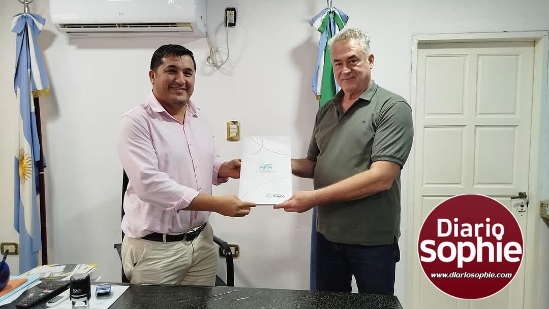 APA y Municipio de Miraflores firman convenio para fortalecer distribución de agua en zonas rurales.