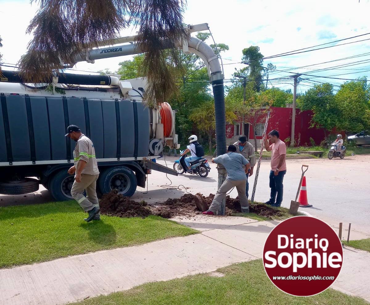 SÁENZ PEÑA: SAMEEP REALIZÓ TRABAJOS DE LIMPIEZA DE CLOACAS Y REPARACIÓN DE CAÑERÍAS