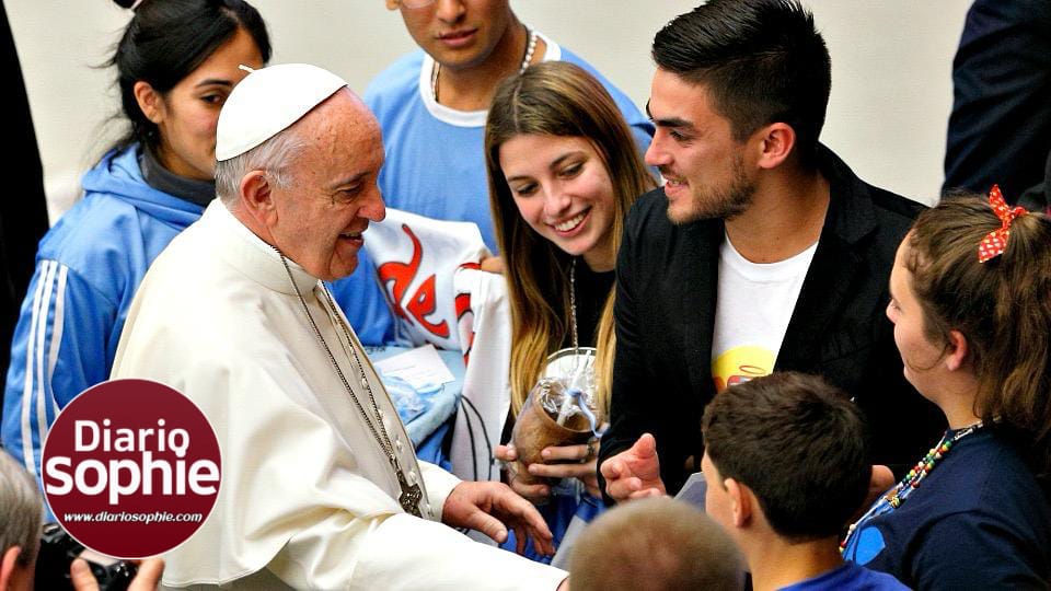 EDUCACIÓN PROMUEVE ESPACIOS DE REFLEXIÓN EN LAS ESCUELAS POR EL FALLECIMIENTO DEL PAPA FRANCISCO