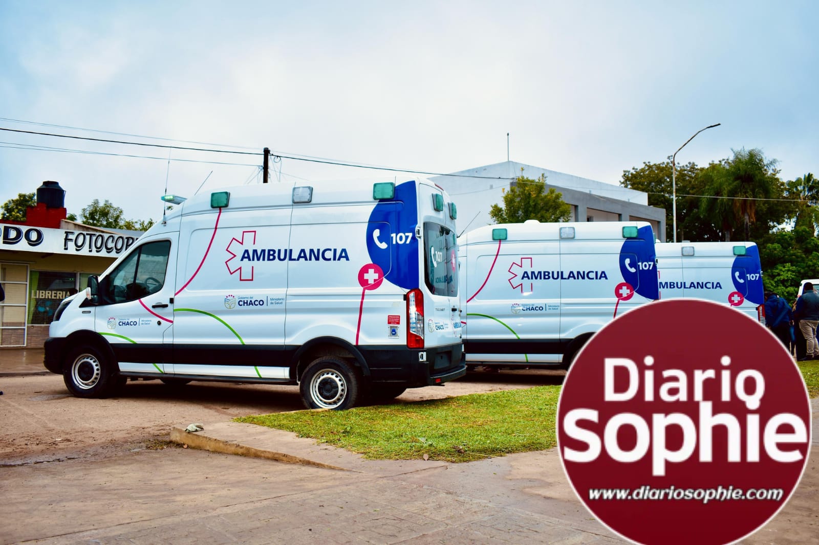 REFUERZO DEL SISTEMA SANITARIO PROVINCIAL: EL GOBERNADOR ZDERO ENTREGÓ AMBULANCIAS PARA MACHAGAI, PLAZA Y LA ESCONDIDA