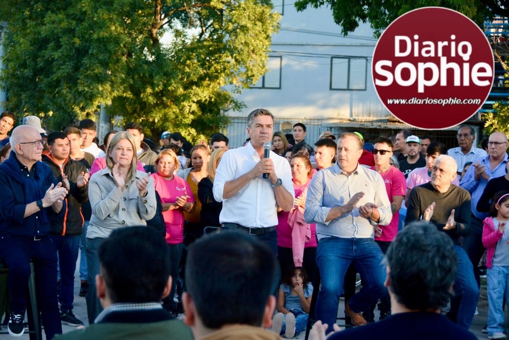 RESISTENCIA: EL GOBERNADOR ZDERO INAUGURÓ CUADRAS DE PAVIMENTO URBANO EN EL BARRIO UPCP