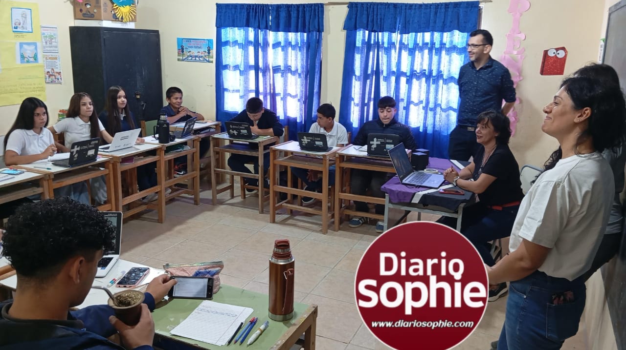 ESCUELAS RURALES MEDIADAS POR TIC: REPRESENTANTES DE EDUCACIÓN Y DE UNICEF ESTUVIERON EN SEDES DE CHARADAI