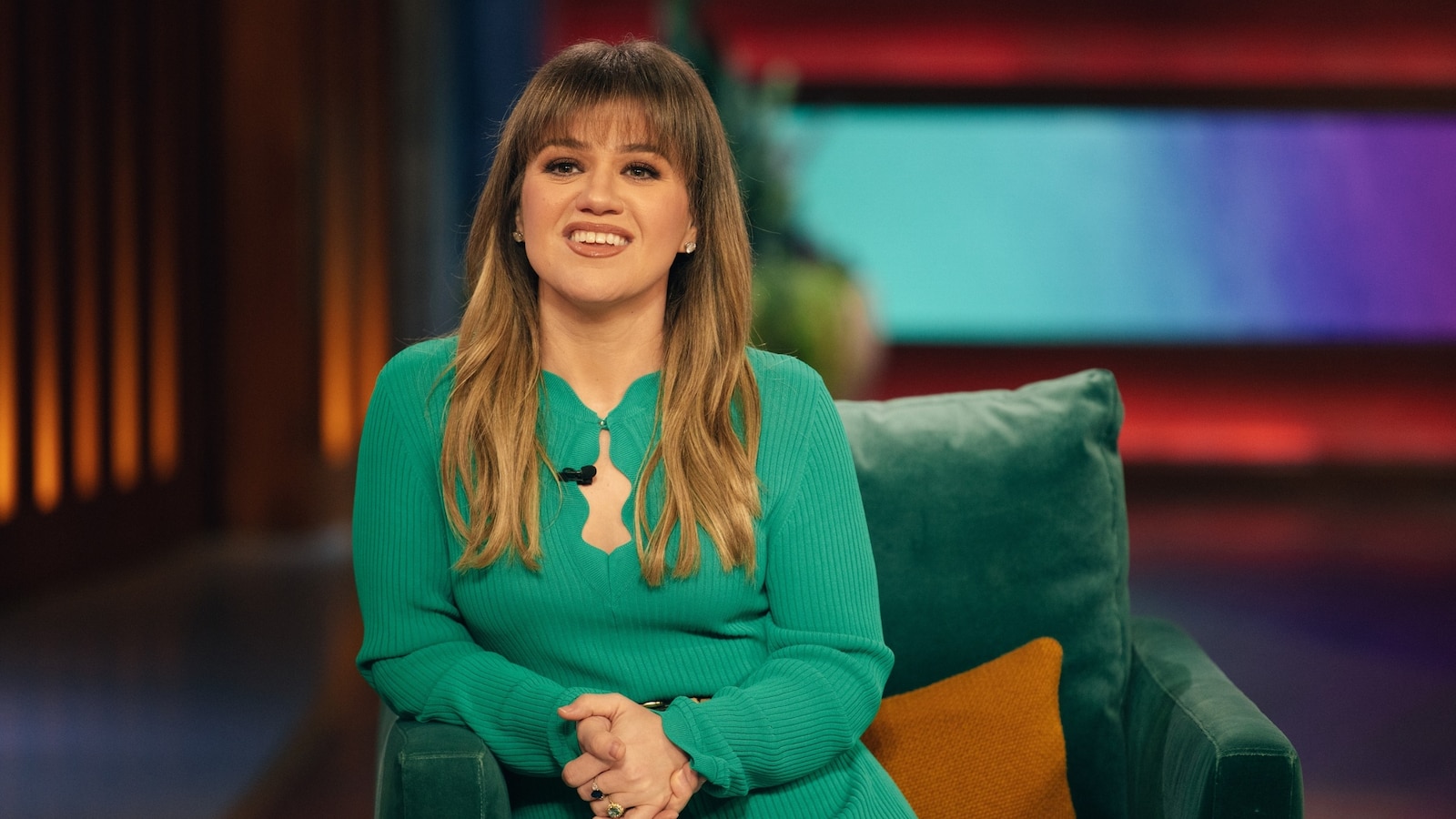 Kelly Clarkson opens up about whether or not she is taking Ozempic