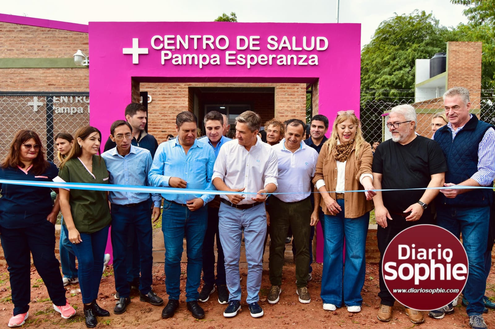 EL GOBERNADOR ZDERO INAUGURÓ LA CONSTRUCCIÓN DEL CENTRO DE SALUD EN EL PARAJE PAMPA ESPERANZA- QUITILIPI