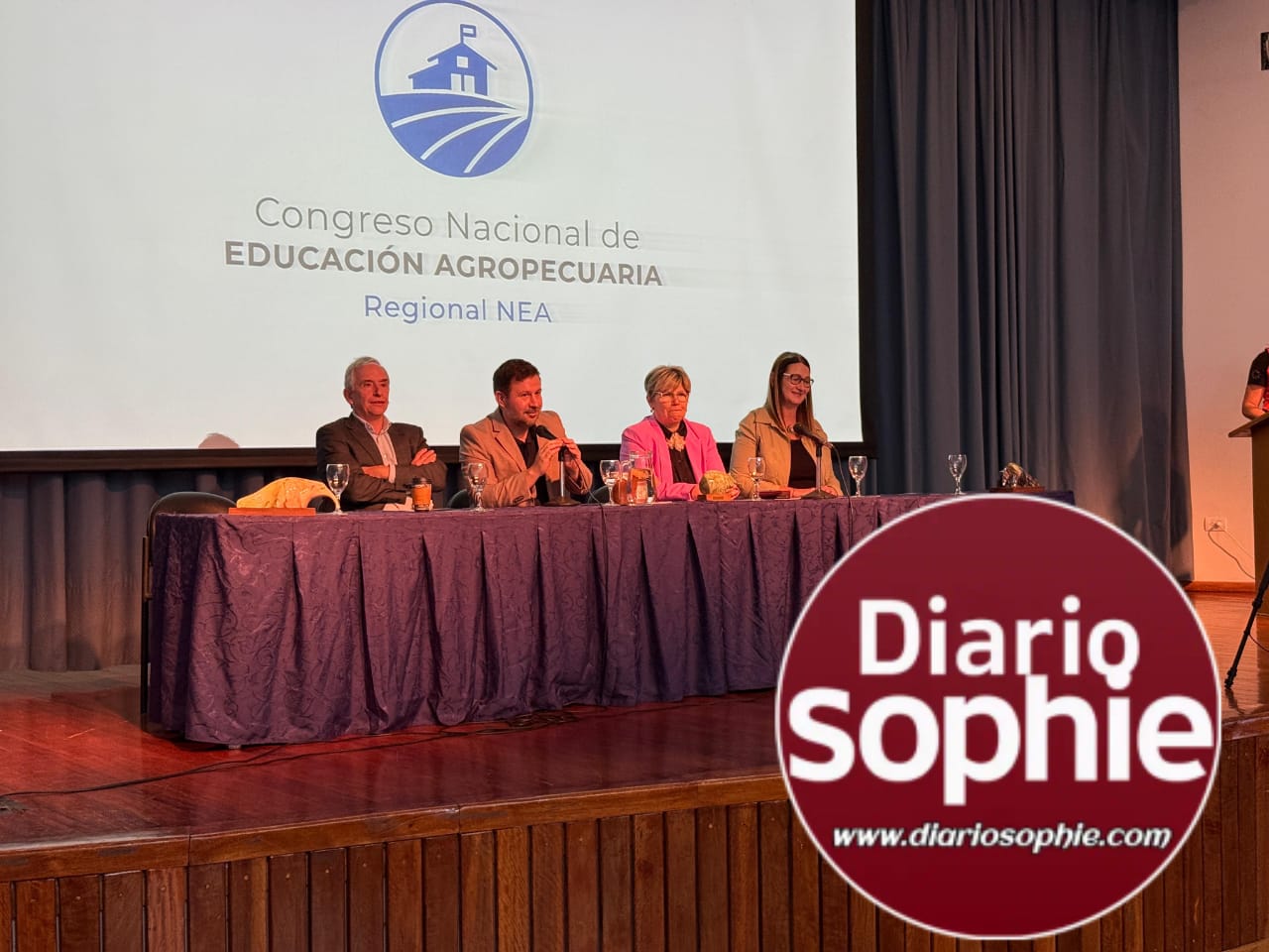 CHACO REAFIRMÓ EL PROYECTO DE VINCULAR LA PRODUCCIÓN, EDUCACIÓN Y EL EMPLEO EN ENCUENTRO DE ESCUELAS AGROPECUARIAS DEL NEA