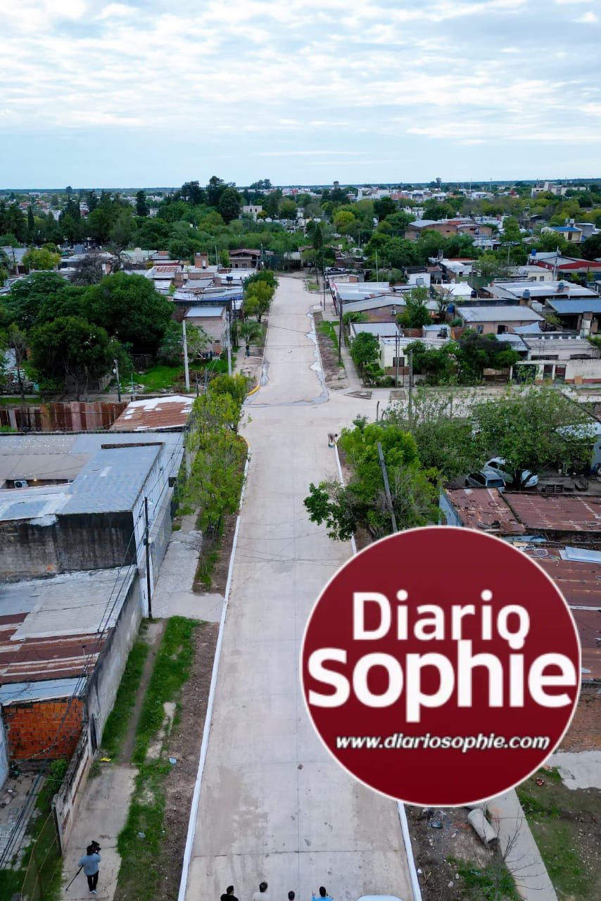 RESISTENCIA: 25 CUADRAS DE PAVIMENTO PARA VILLA ERCILIA; EL GOBERNADOR ZDERO SUPERVISÓ LAS OBRAS