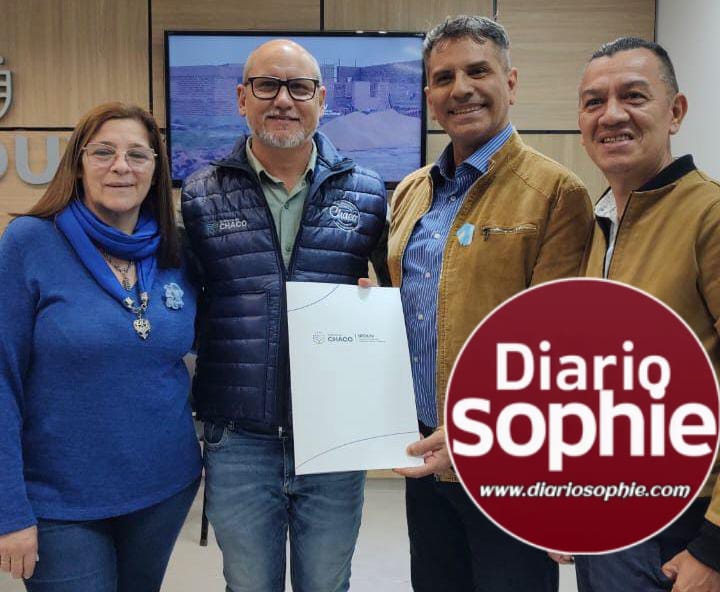 180 CRÉDITOS DE “CHACO A LA OBRA”: EL IPDUV CONCRETÓ MÁS ENTREGAS PARA LA AMPLIACIÓN Y/O REFACCIÓN DE CASAS