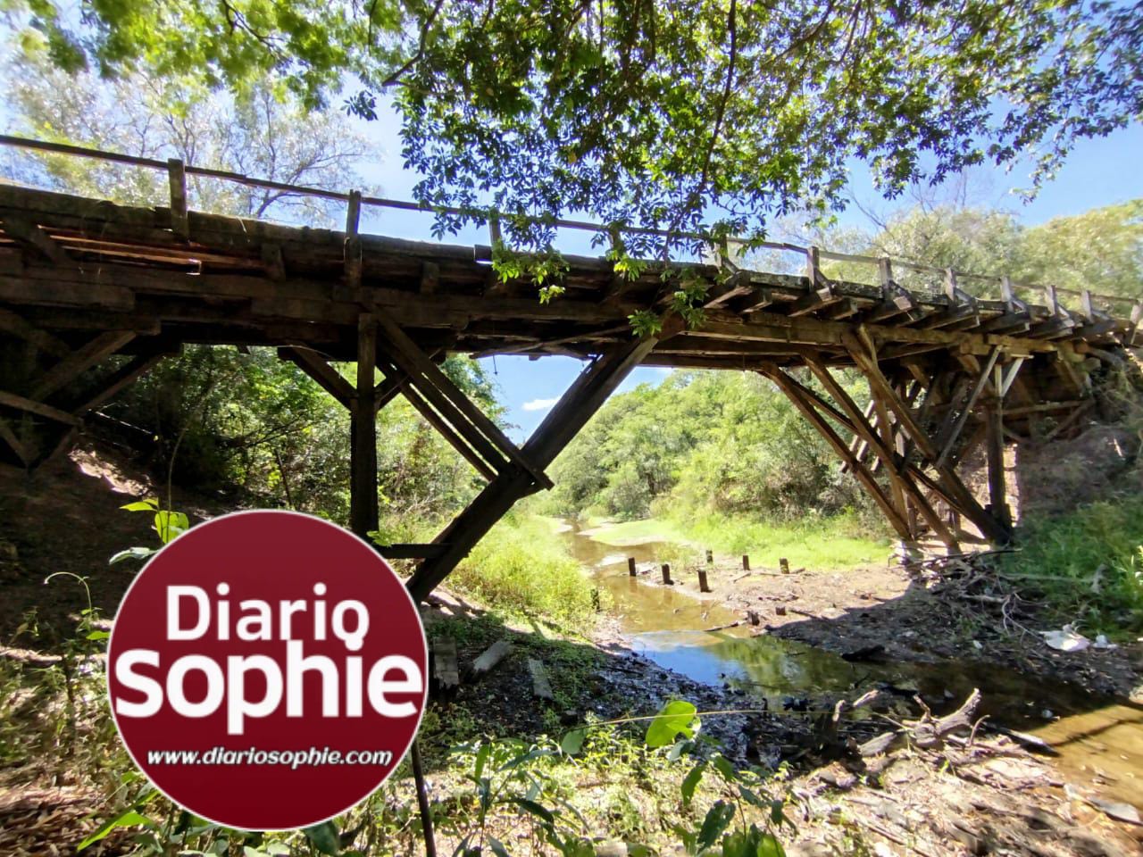 MEJOR CONECTIVIDAD RURAL: EL GOBIERNO PROVINCIAL INICIA LA CONSTRUCCIÓN DE UN NUEVO PUENTE SOBRE EL ARROYO QUINTANA