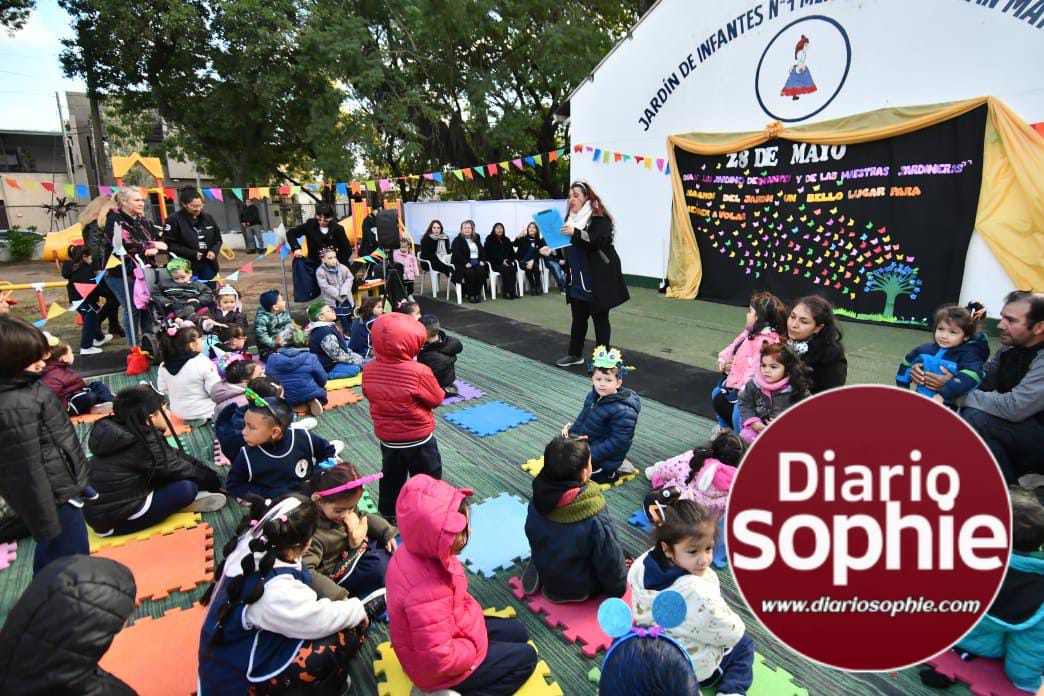 EDUCACIÓN ACOMPAÑÓ LA CELEBRACIÓN POR EL DÍA DE LOS JARDINES DE INFANTES Y LAS MAESTRAS JARDINERAS EN EL JARDÍN Nº 1