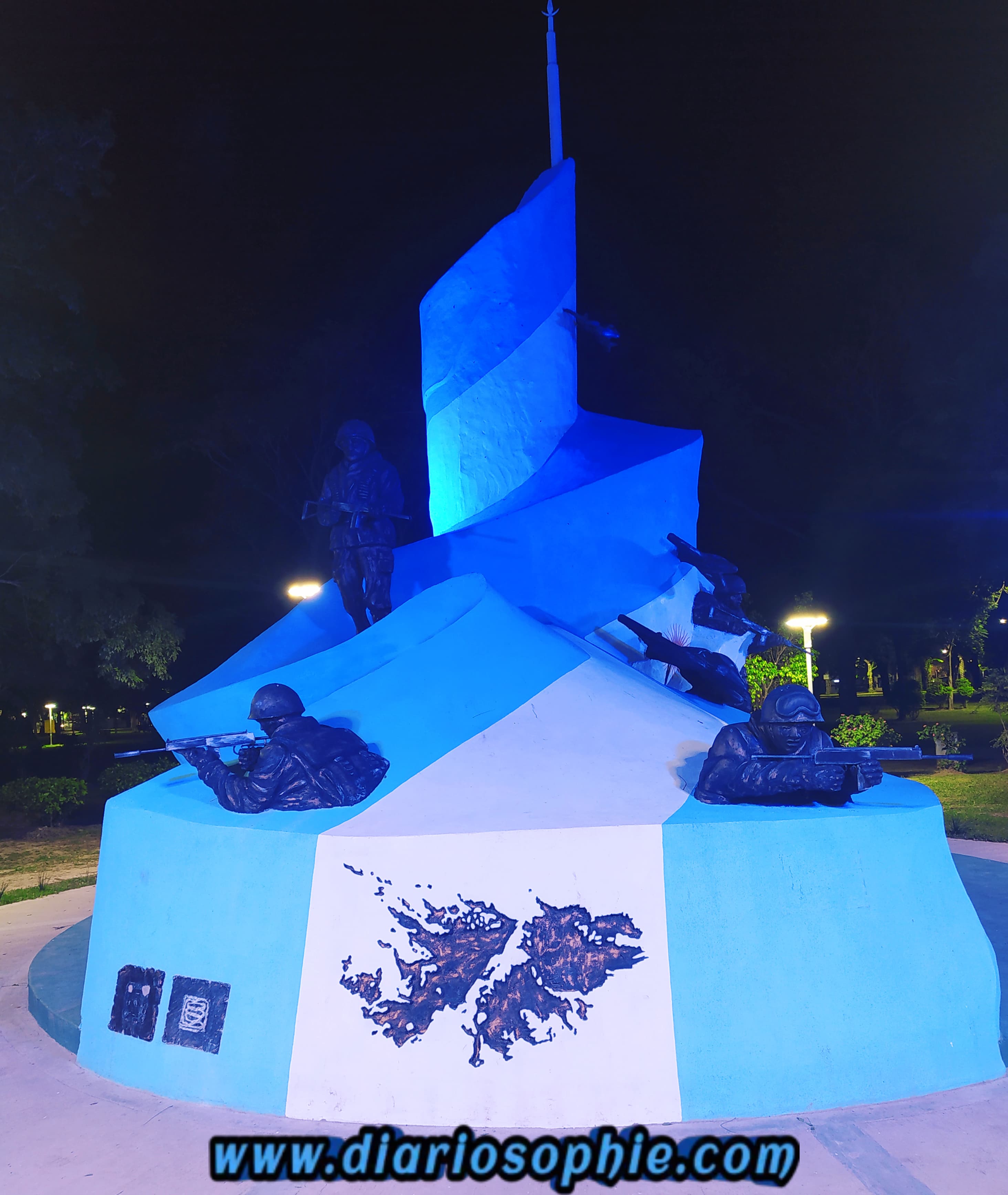 El Colorado: Emblemático Monumento Local Homenaje a Los Caídos y Veteranos de Guerra en Malvinas.