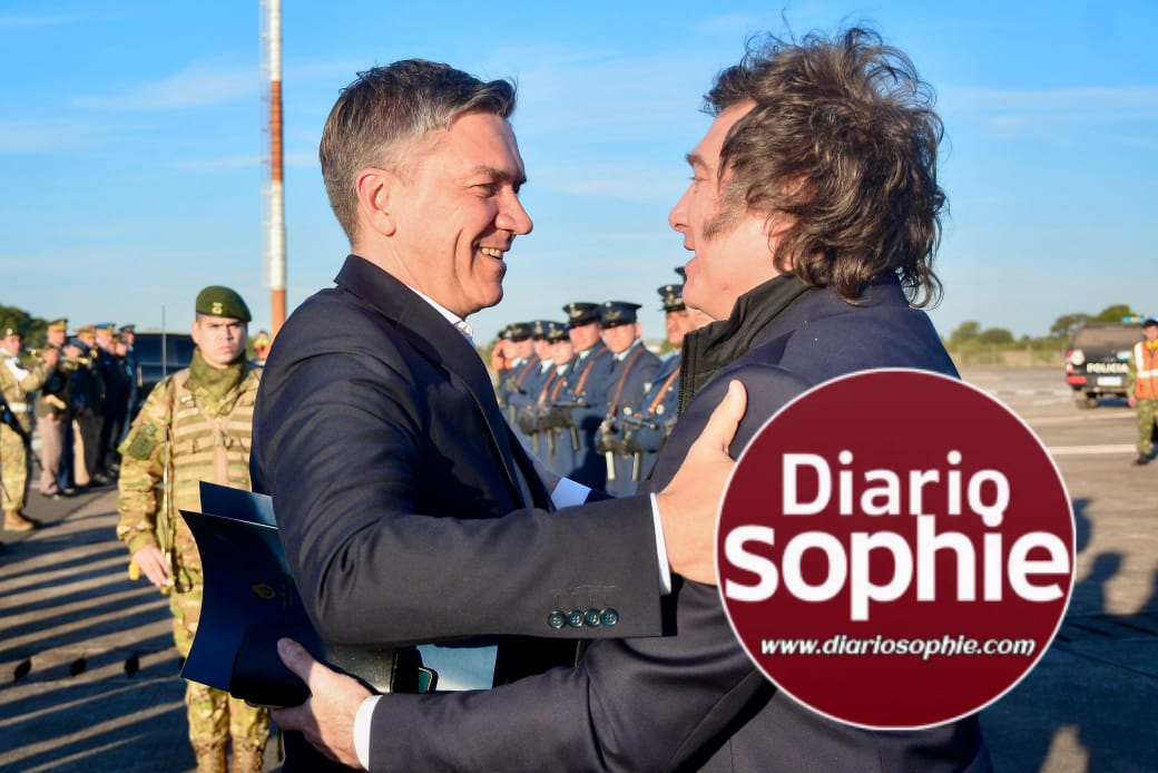 AEROPUERTO DE RESISTENCIA: EL GOBERNADOR ZDERO RECIBIÓ AL PRESIDENTE DE LA NACIÓN JAVIER MILEI