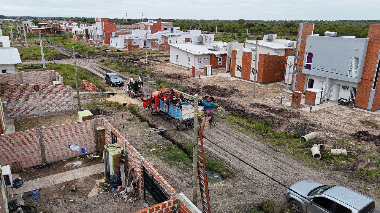 CHACRA 137, DE RESISTENCIA: LAS ÚLTIMAS LLUVIAS RETRASAN LA HABILITACIÓN DE OBRAS