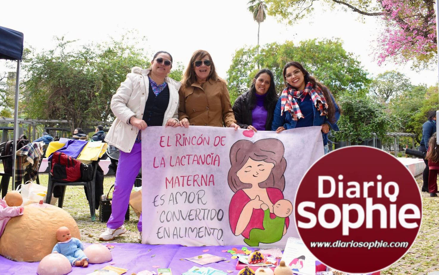 SALUD CERRÓ LA SEMANA MUNDIAL DE LA LACTANCIA MATERNA CON UNA JORNADA EN LA PLAZA 25 DE MAYO