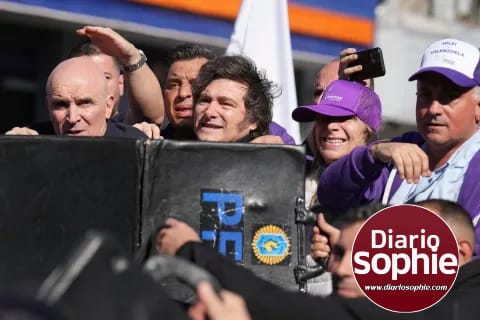 ATAQUE A LA CARAVANA DE MILEI EN LOMAS DE ZAMORA.