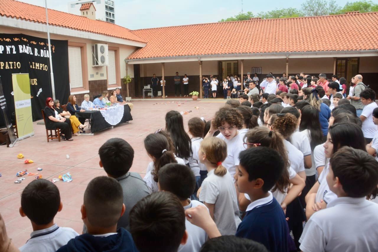 EDUCACIÓN Y SALUD LANZARON “PATIO SALUDABLE, EN MI ESCUELA Y EN MI CASA” PARA ERRADICAR EL DENGUE 