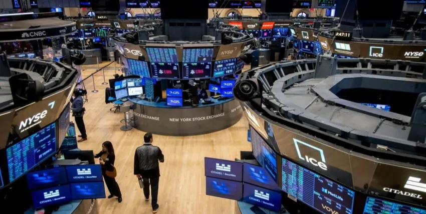 TRAS LA FIRMA DEL SWAP CON EEUU, ACCIONES Y BONOS ARGENTINOS SUFREN CAÍDAS DE HASTA EL 3% EN WALL STREET