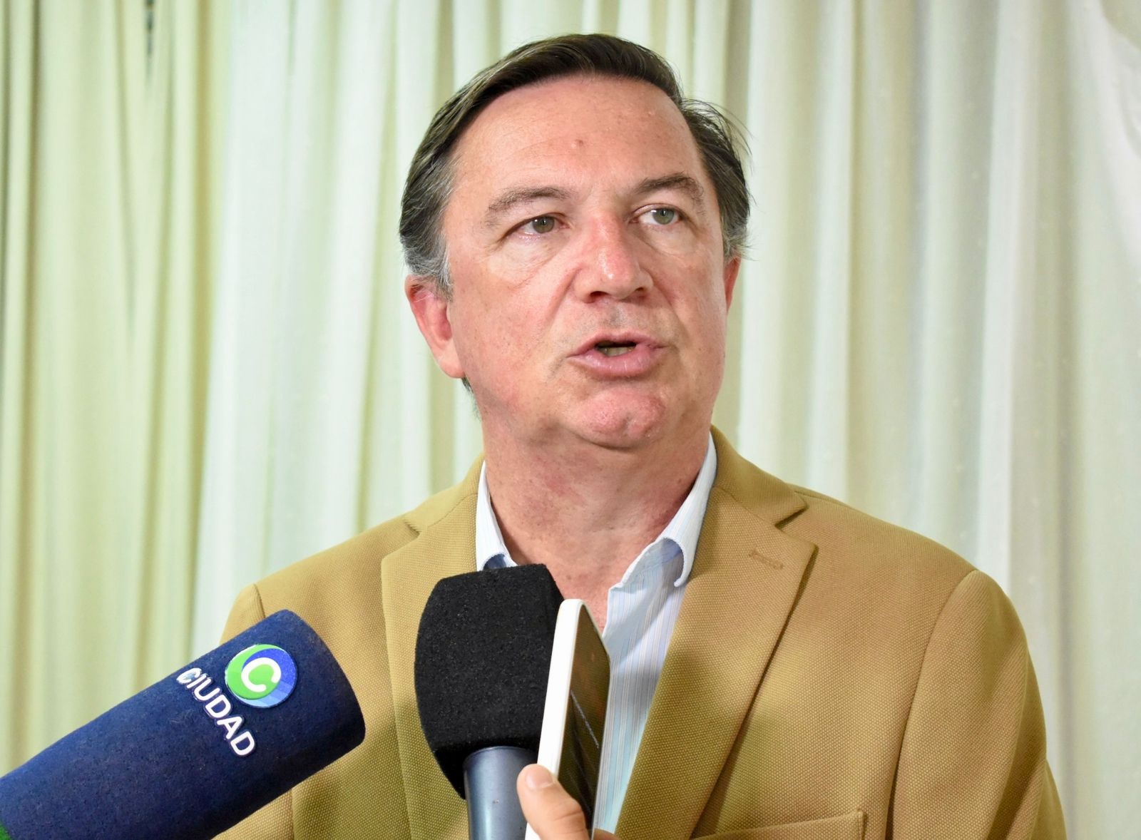 EXPROPIACIÓN DE LA CHANCHERÍA: “PRESENTAREMOS EL PROYECTO Y VEREMOS QUIÉN ESTÁ A FAVOR  O NO DEL CLAN SENA”