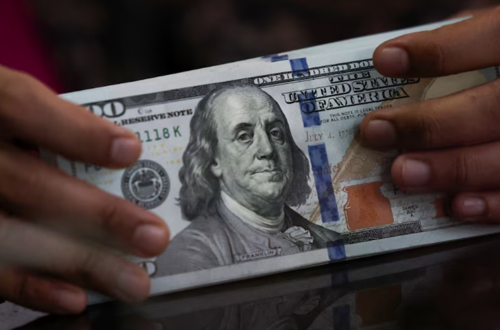 📉 DÓLAR CRIPTO A LA BAJA CON LA EXPECTATIVA ELECTORAL
