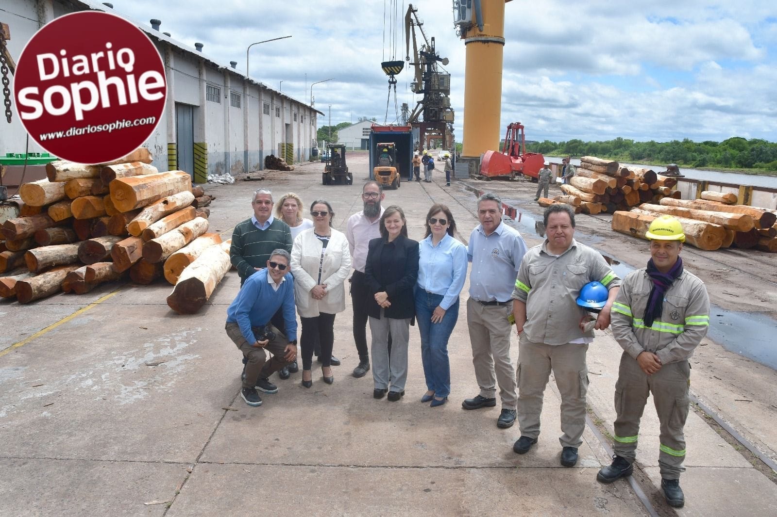 EL PUERTO DE BARRANQUERAS INCORPORÓ NUEVO EQUIPAMIENTO PARA FORTALECER EL SERVICIO AL SECTOR PRODUCTIVO.