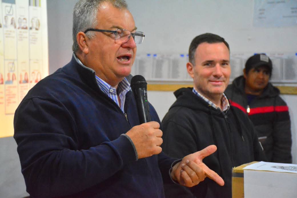 PIO SANDER SE SOLIDARIZÓ CON FAMILIAS ORIGINARIAS: *LES QUITARON EL PAN DE LA MESA*.