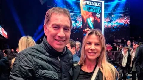 LA CÁMARA ELECTORAL ORDENÓ REIMPRIMIR LOS AFICHES DE LA LIBERTAD AVANZA CON SANTILLI EN LUGAR DE ESPERT..