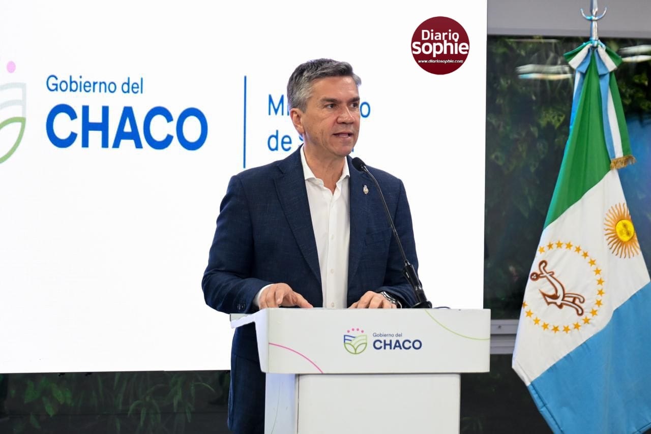 EL GOBERNADOR ZDERO ANUNCIÓ EL PROGRAMA DE REGULARIZACIÓN Y PASES A PLANTA EN SALUD.