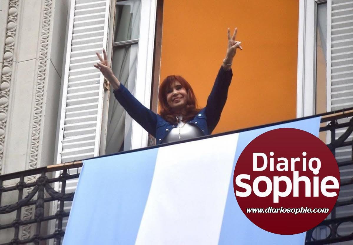 CRISTINA FERNÁNDEZ DE KIRCHNER: 