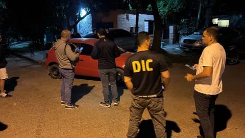 DETENIDO POR EL ROBO DE $310 MIL EN PUERTO TIROL TRAS SEGUIMIENTO POR CÁMARAS.