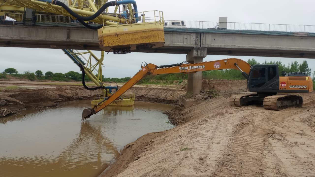 PUERTO LAVALLE: SAMEEP REALIZA TAREAS DE MANTENIMIENTO EN LA PLANTA POTABILIZADORA.