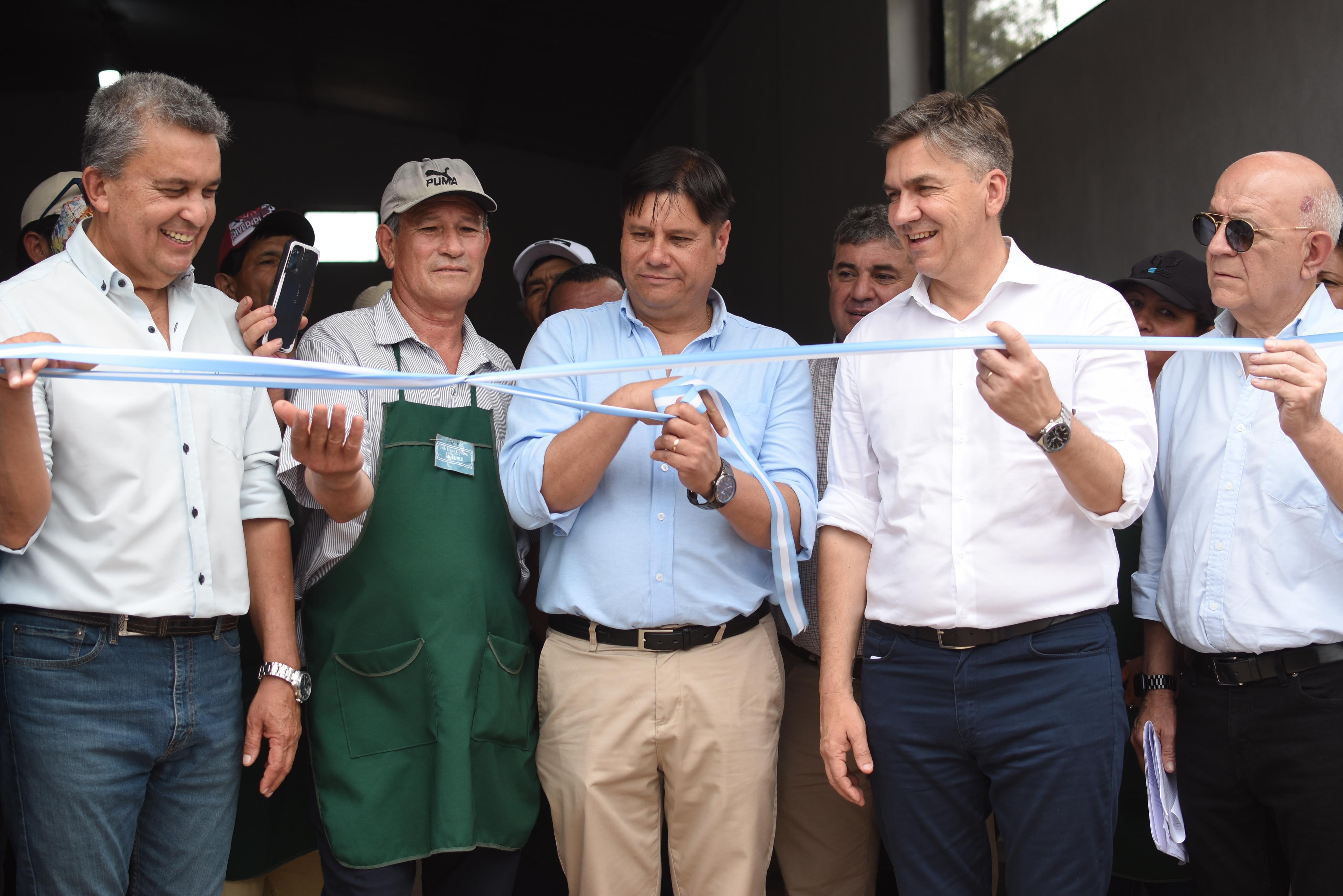 EL PALMAR-QUITILIPI: EL GOBERNADOR ZDERO INAUGURÓ LA FERIA FRANCA QUE IMPULSARÁ LA PRODUCCIÓN LOCAL