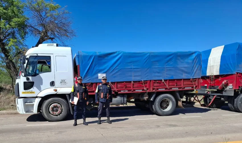 SECUESTRARON UN VEHÍCULO DEL CLAN SOSA MIENTRAS CIRCULABA SOBRE LA RUTA 16