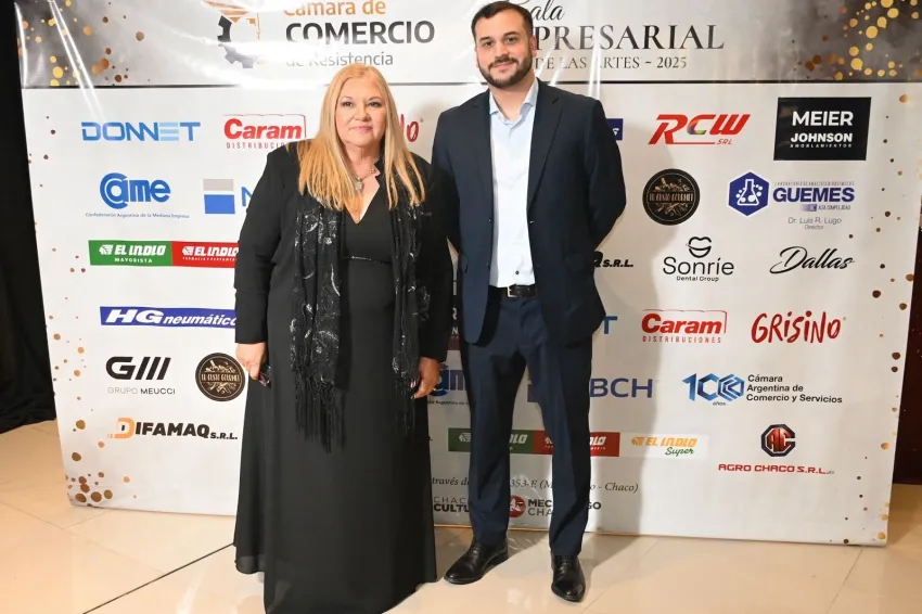 DELGADO Y GYOKER ACOMPAÑARON LA GALA EMPRESARIAL QUE REUNIÓ A MÁS DE 350 REFERENTES