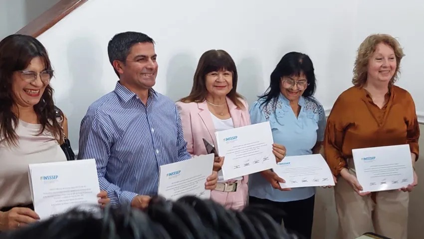 SE ENTREGARON LOS DIPLOMAS A LOS CANDIDATOS GANADORES DE LAS ELECCIONES EN INSSSEP