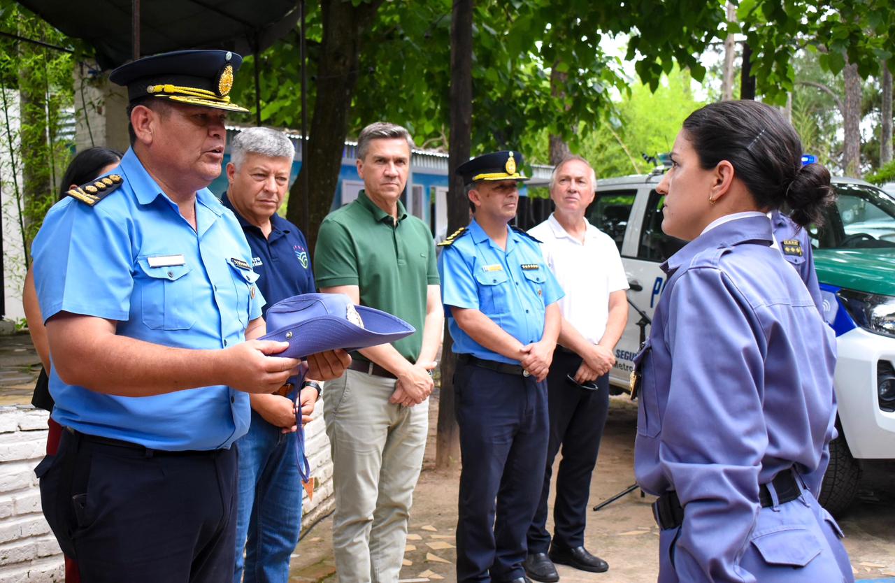 PLAN PROVINCIAL DE SEGURIDAD: EL GOBERNADOR ZDERO ENTREGÓ UN PATRULLERO 0KM PARA LA ZONA RURAL DE BARRANQUERAS