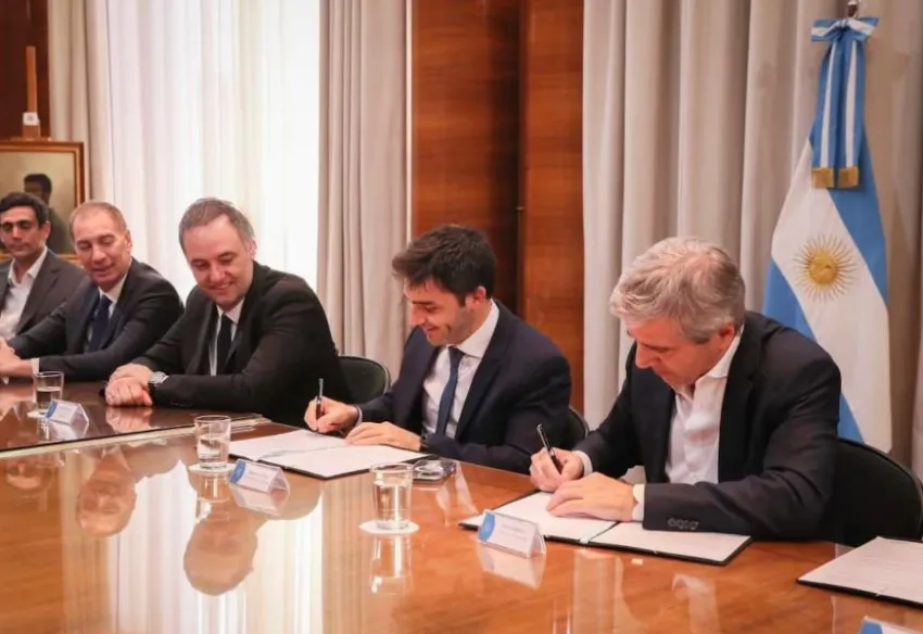 EL GOBIERNO ANUNCIÓ QUE QUITARÁ LAS RETENCIONES AL PETRÓLEO