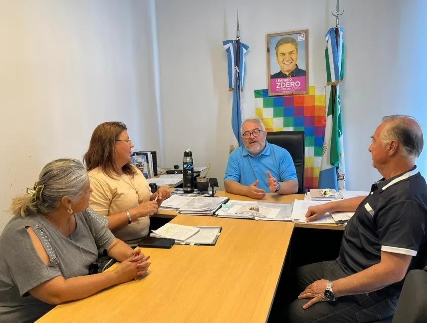 VARGAS SOBRE BARRANQUERAS: 