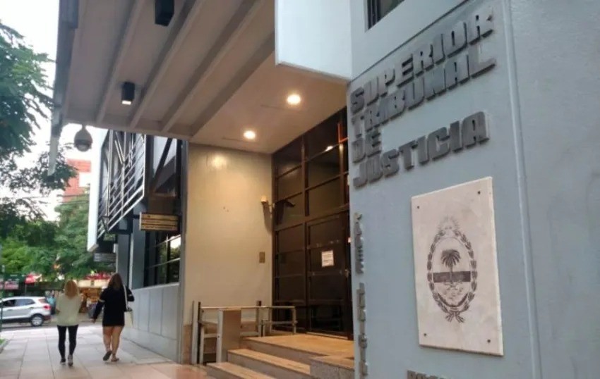 EL STJ CONFIRMÓ LA GUARDA PROVISORIA DE UNA NIÑA A SUS ABUELOS PATERNOS