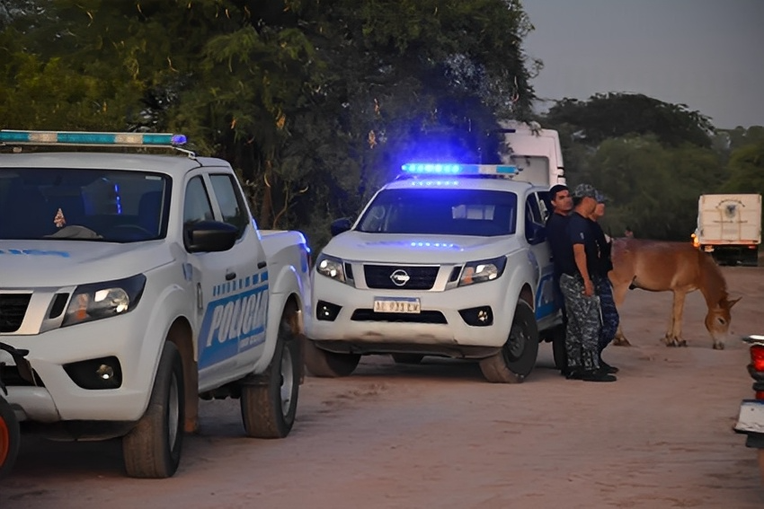 EN NAPENAY, ENCONTRARON MUERTO DE UN DISPARO EN LA CABEZA A UN HOMBRE DE 31 AÑOS