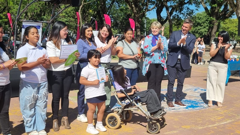 🏆 EL GOBIERNO RECONOCIÓ A INSTITUCIONES QUE CONTRIBUYEN A LA INCLUSIÓN EDUCATIVA