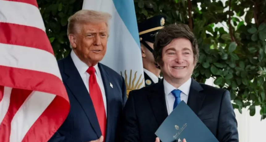 EE.UU. ANALIZA IMPULSAR LA DOLARIZACIÓN Y TIENE A LA ARGENTINA COMO POSIBLE CANDIDATA