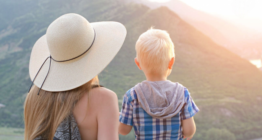 DEBERÁ PAGARLE A SU HIJO $ 2 MILLONES POR HABERLO RECONOCIDO AÑOS DESPUÉS DE NACER