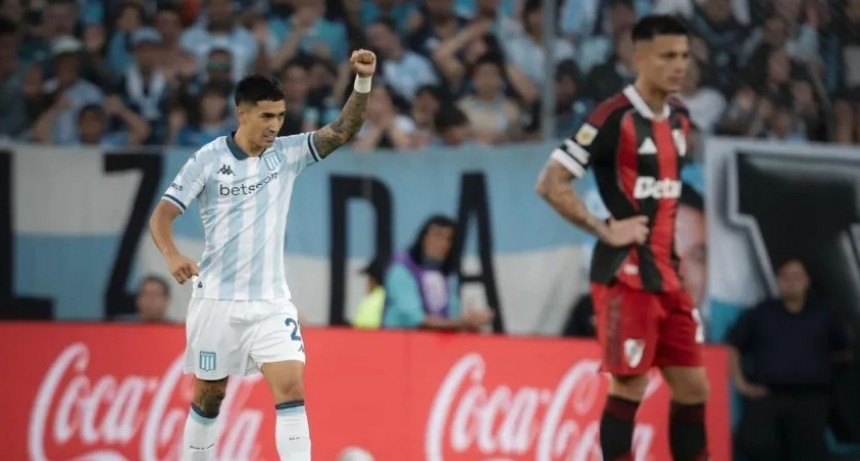 CON UN GOL AGÓNICO, RACING ELIMINÓ AL RIVER DE GALLARDO EN UN PARTIDAZO